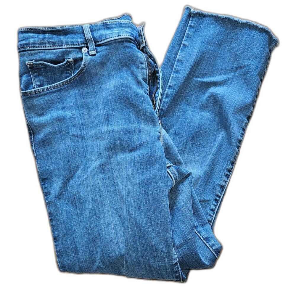 LEVI's Classic Straight Medium Wash Frayed Ankle Size 14